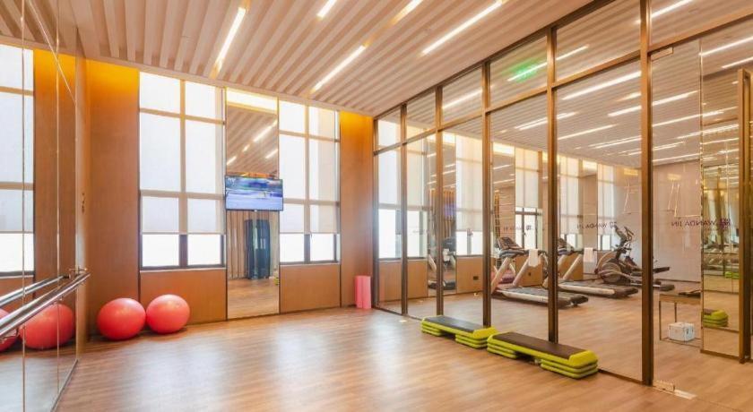 Hotel Wanda Jin Baise Esterno foto