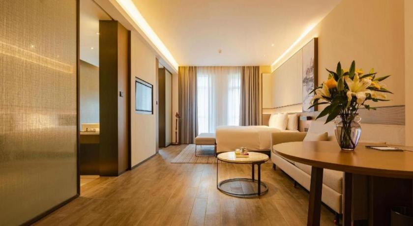 Hotel Wanda Jin Baise Esterno foto