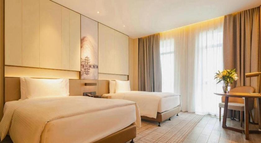 Hotel Wanda Jin Baise Esterno foto